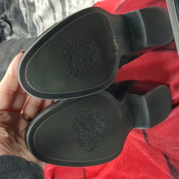 Vince camuto suede boots 7.5 - Picture 11 of 16